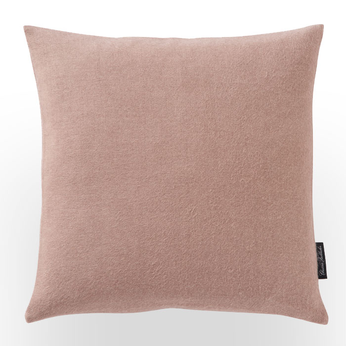 Christian Fischbacher Kissen aus Baby Alpaka blush